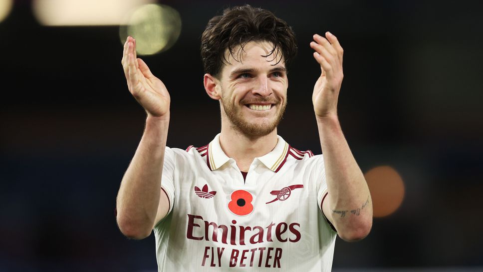 Арсенал преследва десета поредна победа