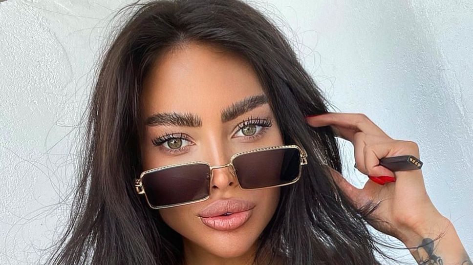 Украинската Кардашиян с поредна доза провокативни снимки