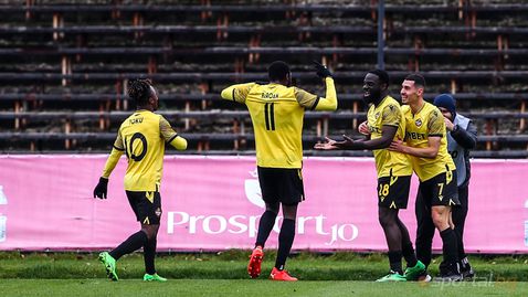  Ботев (Пловдив) направи зрелищно реми с Рига пред погледа на Зингаревич 