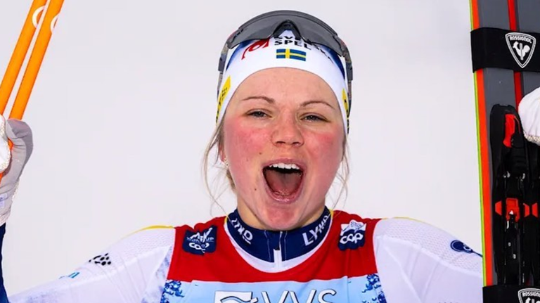 Шведката Емма Рибом при жените спечели спринта свободен стил от