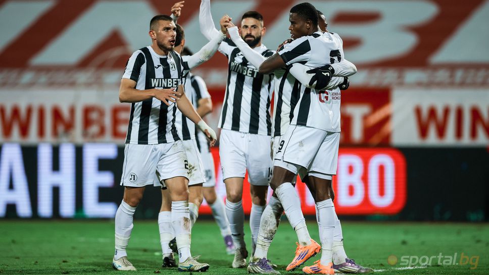 11-те на Локомотив (Пд) и Етър - очаквайте на живо!