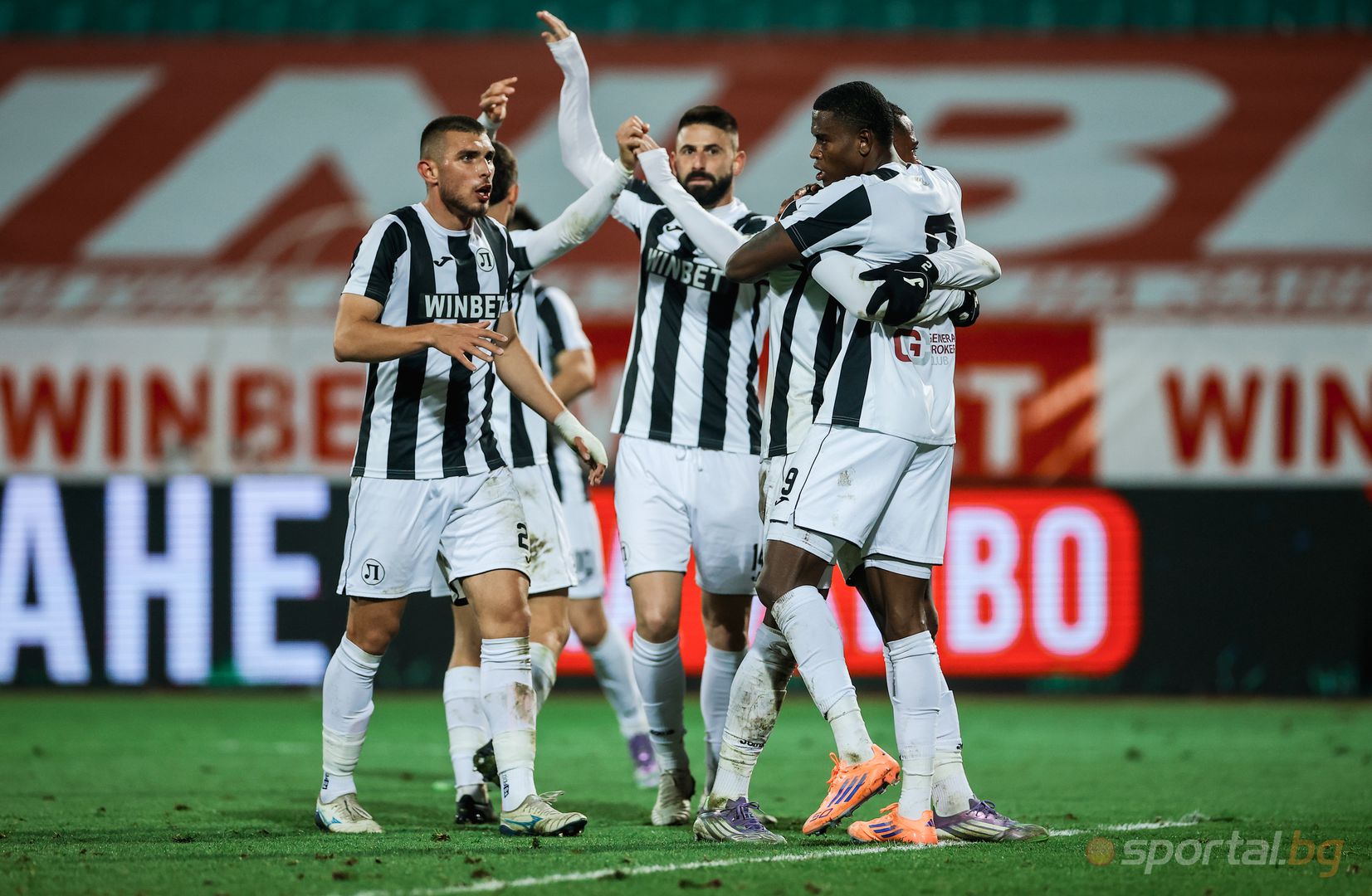 ЦСКА 2:1 Локомотив (Пловдив)