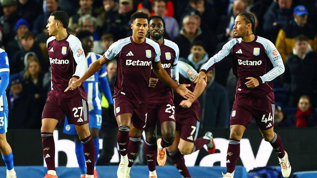 Добрата серия на Астън Вила продължи с голям обрат срещу Брайтън