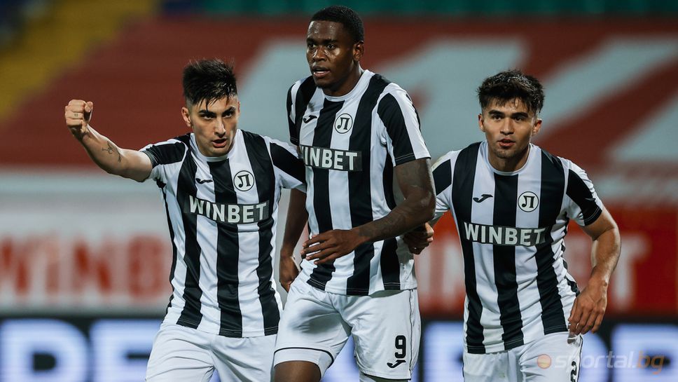 Локомотив Пловдив преговаря за привличането на трима класни чужденци обяви