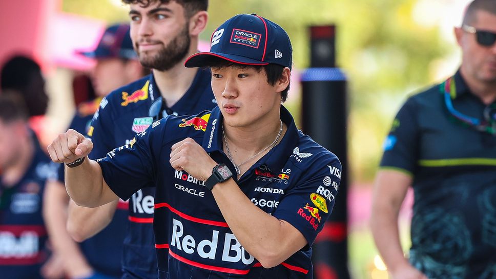 От Хонда опитали да спасят мястото на Цунода в Ред Бул