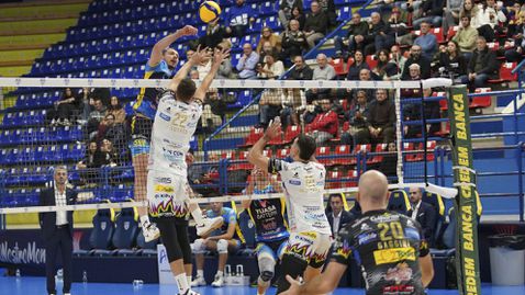 Георги Татаров, Илия Петков и Гротадзолина с 9-а поредна загуба