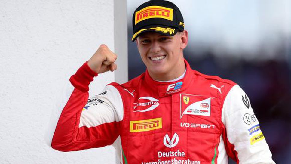 Един от конкурентите на Шумахер отпадна от битката за място във Формула 1