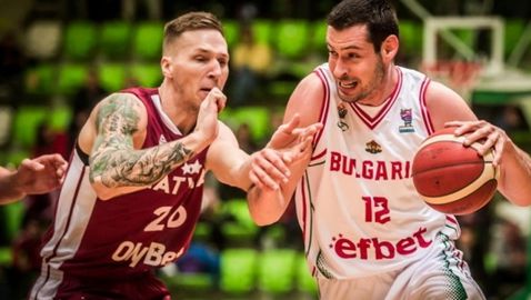 Александър Янев подписа с чешки клуб