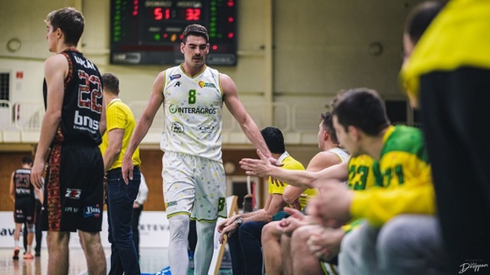 Чернокожев с чудесно представяне при разгром на Левице