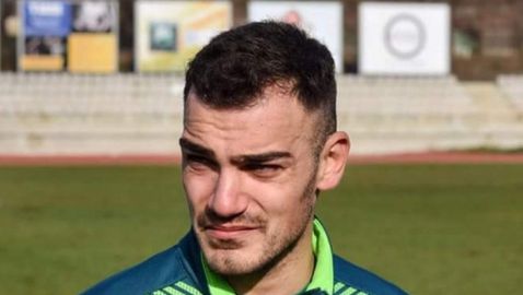  Дани Кики към този момент е свободен сътрудник 