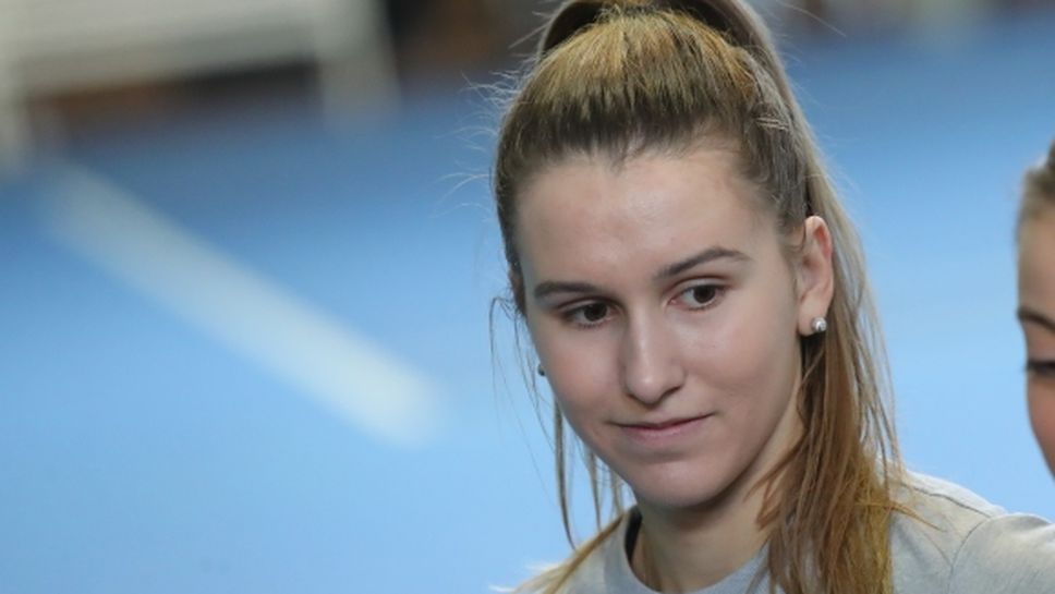 Гергана Топалова се класира за полуфиналите на двойки