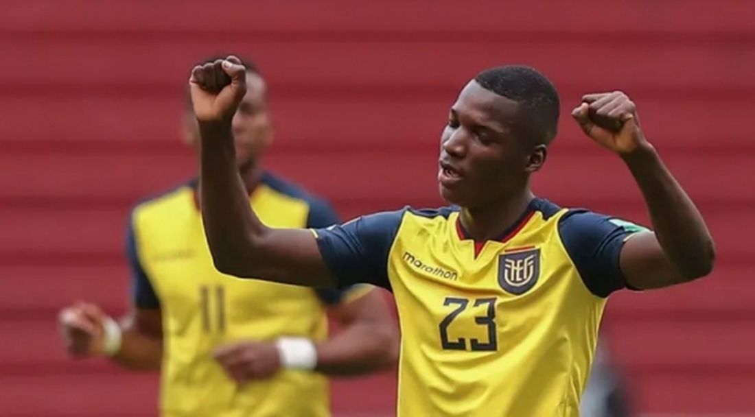 Ман Юнайтед ще заменя Погба с еквадорски талант