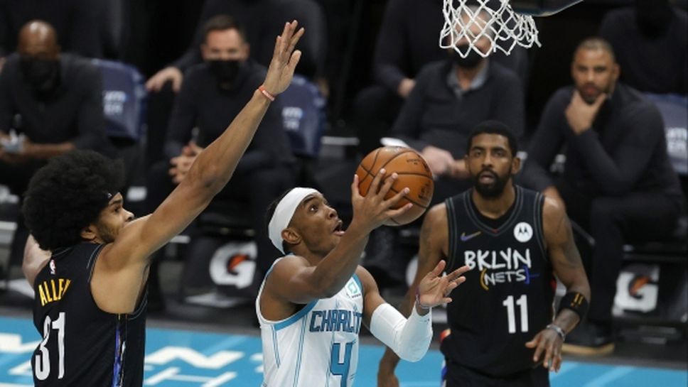 Кайри и Дюрант не спасиха Бруклин от ужилването на "стършелите"