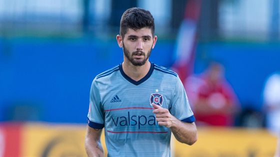  Официално: Славия взе сина на някогашен капитан на Барселона 