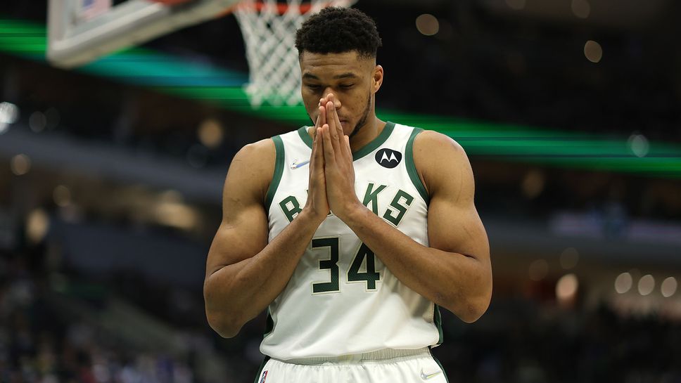 Отличен Адетокумбо не успя да спаси Милуоки