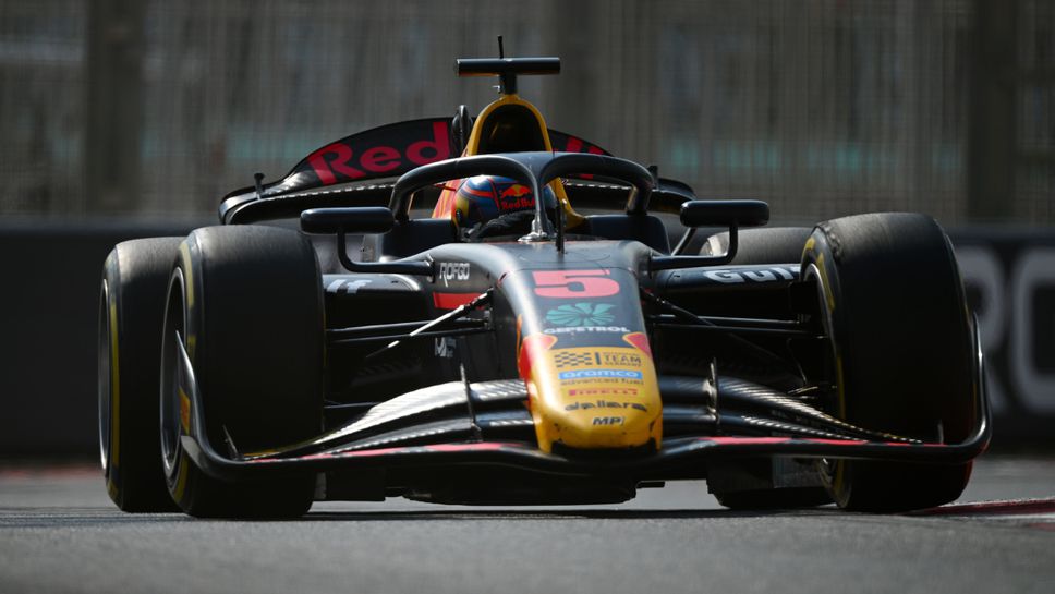 Ред Бул се раздели с общо четирима пилоти от младежката си програма