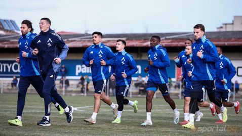 Левски с последно занимание преди мача с Ботев (Пловдив)