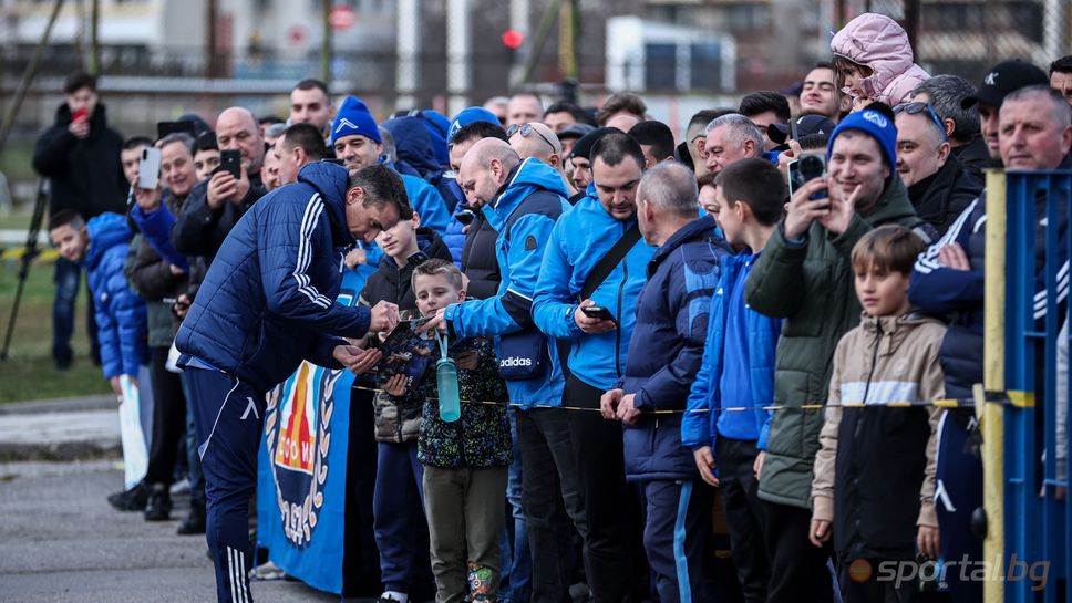 От Левски обявиха че днес ще пуснат в продажба билети