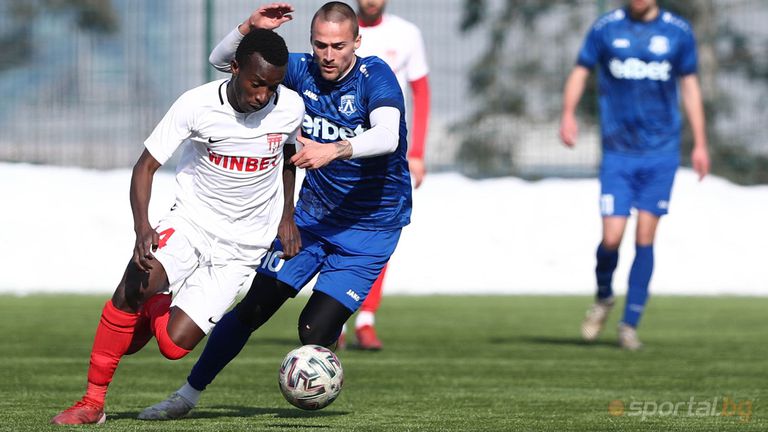 Царско село победи Левски Лом с 4 2 в контролна среща