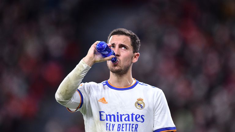  Еден Азар е все по-разочарован от отношението на треньора 