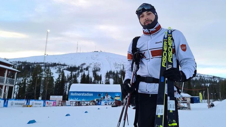 Националът в ски бягането Симеон Деянов откри състезателния сезон. Българинът