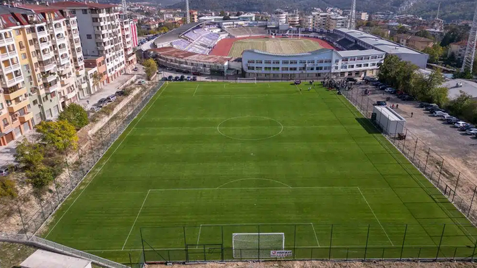 Янтра Полски Тръмбеш играе втората си контрола срещу юношеския отбор