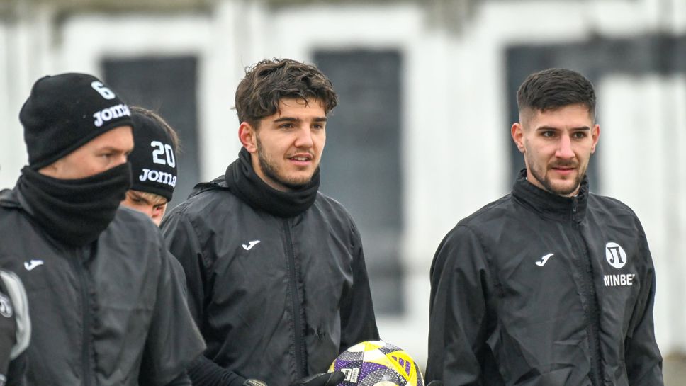 Представителният отбор на Локомотив Пловдив започна подготовка за визитата на