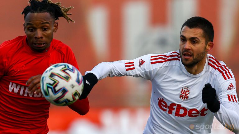  Емил Мартинов: Очаква ни тежък мач в Кърджали, тръгваме за победа 