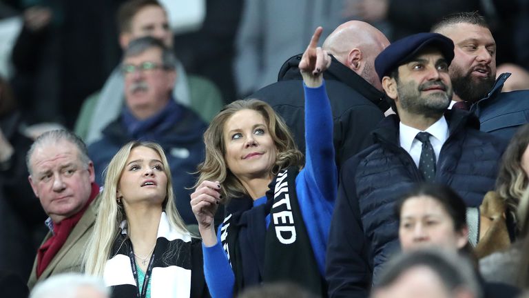 Представителката на консорциума от Саудитска Арабия който все още осъществява