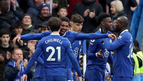  Челси прекъсна отрицателната си серия след изстрадана победа над Лийдс 