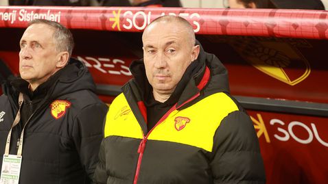 Гьозтепе на Мъри Стоилов не успя да спечели срещу Коджаелиспор в мач с два отменени червени картона