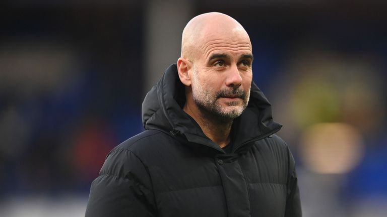  Гуардиола: Тази вечер ще измисля невероятна тактичност и на следващия ден излизаме с 12 индивида! 