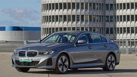 BMW 3 серия на ток за Китай