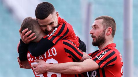  Локо (София) и Царско село в борба за оцеляване 