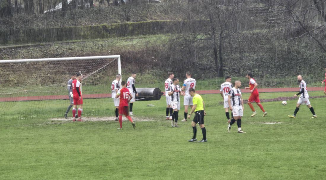 Ком спря Локо (Мездра)