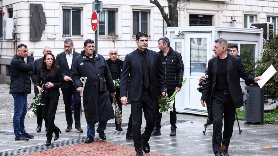 Гледайте на живо! Днес България се прощава с Борислав Михайлов