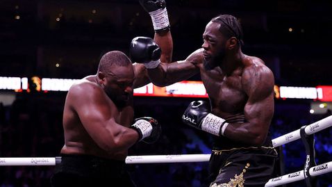 Дионтей Уайлдър изпрати Дерек Чисора в пенсия с луда битка