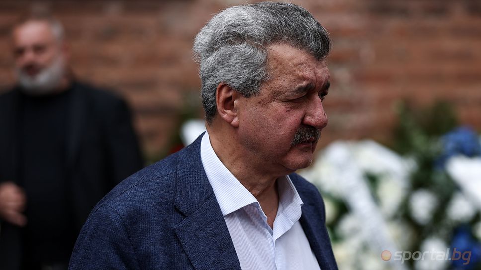 Батков: Много добър човек и не беше справедливо това обругаване, нищо, Господ всичко вижда, измъчи се накрая