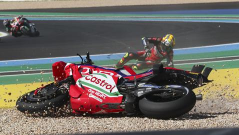 Жоан Мир обясни защо пада толкова често в състезанията от MotoGP