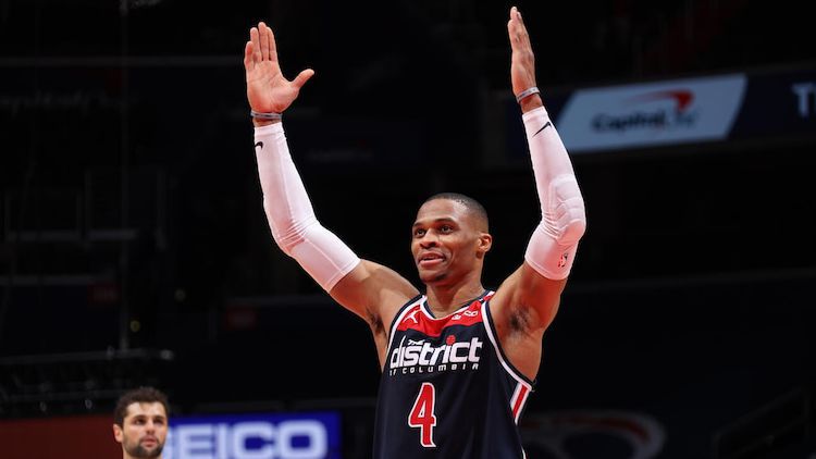 Уестбруук с “трипъл-дабъл” №32 през сезона при победата на Вашингтон над Индиана