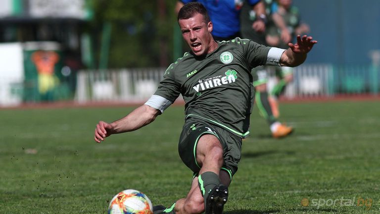  Класически Вихрен не срещна проблем с Левски (Чепинци) 