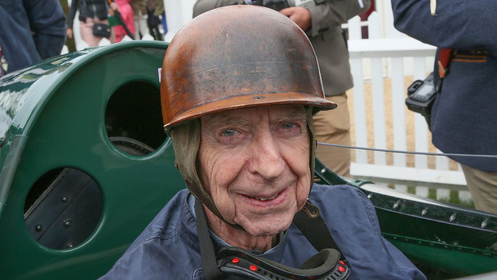 Формула 1 загуби последната си голяма звезда от 50-те години