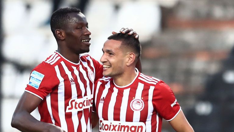  Олимпиакос още веднъж е първенец на Гърция 