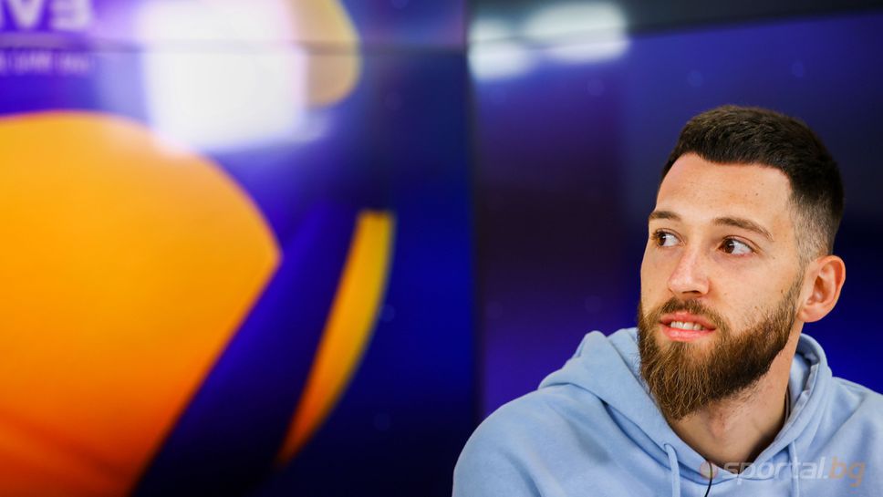 Георги Петров ще продължи да носи екипа на Нефтохимик 2010