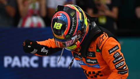  Пиастри е първият водач от Сена насам с три следващи победи в един сезон за Макларън 