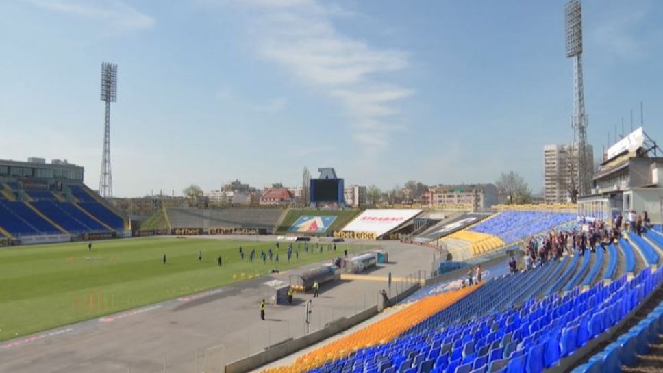 Левскарите надъхват отбора преди мача с ЦСКА-София