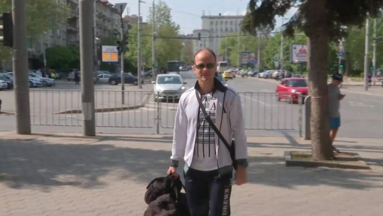 Николай Йорданов, който ще ръководи Левски - ЦСКА-София, пристигна на стадион "Васил Левски"