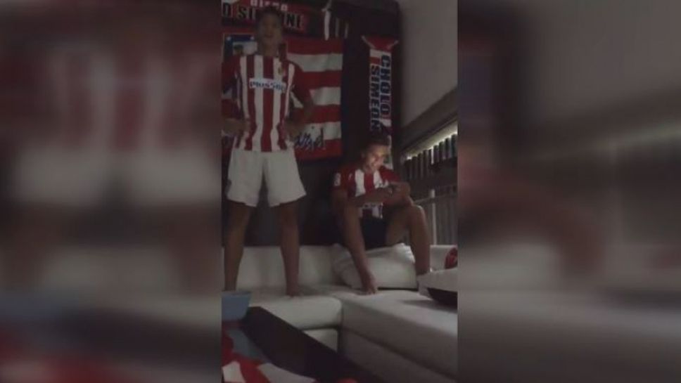 Реакцията на сина на Диего Симеоне при гола на Гризман срещу Арсенал
