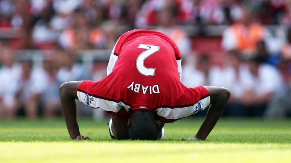 Контузиите отказаха бивш халф на Арсенал