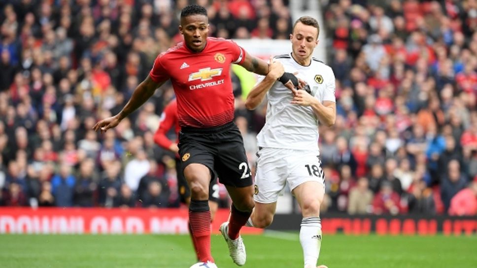 Солскяер намекна, че Антонио Валенсия може да напусне Ман Юнайтед